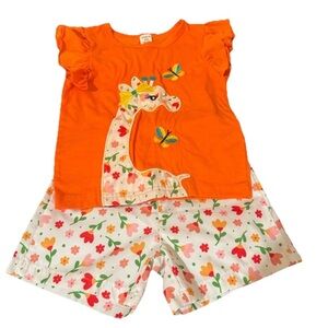 SHEIN Orange Giraffe Kids Matching Set